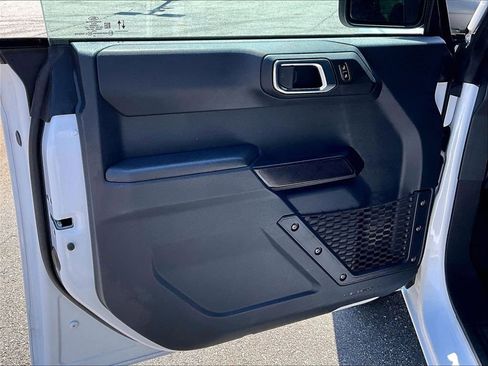 Used 2025 Ford Bronco Big Bend AWD/4WD image 9