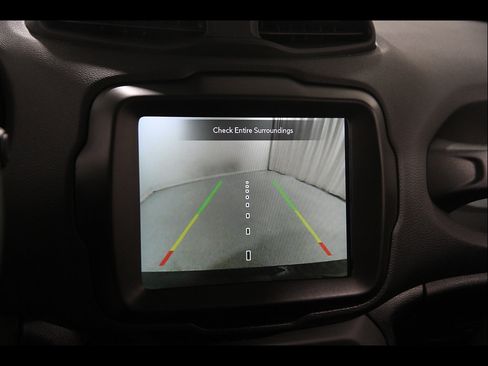 Used 2023 Jeep Renegade Latitude AWD/4WD image 14