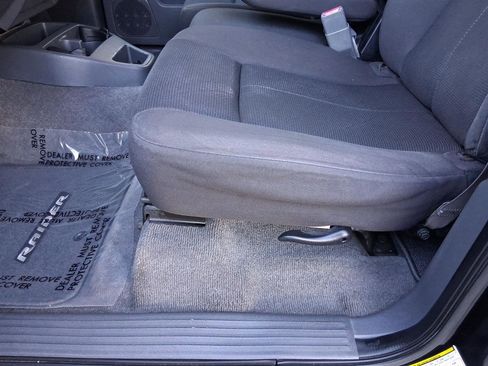 Used 2007 Mitsubishi Raider LS image 23