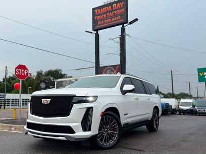 Used 2023 Cadillac Escalade ESV V