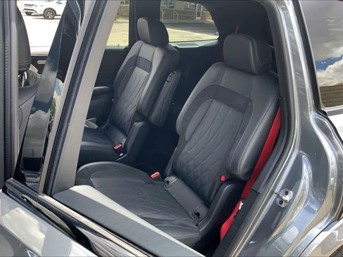 Used 2024 Mercedes-Benz GLS 63 AMG 4MATIC image 20