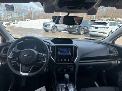 Used 2023 Subaru Impreza Premium image 8