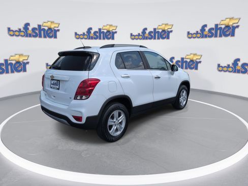 Certified 2019 Chevrolet Trax LT w/ LT Convenience Package AWD/4WD image 8