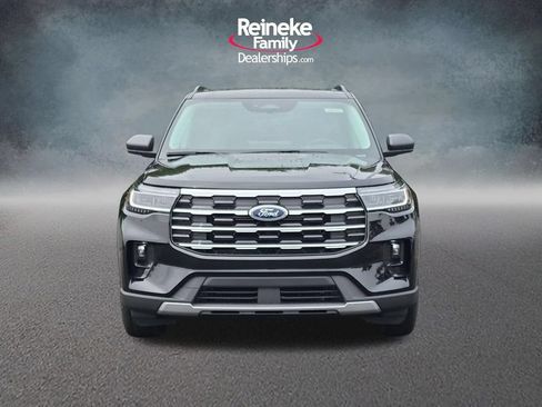 New 2026 Ford Explorer Active w/ Active Comfort Package AWD/4WD image 2