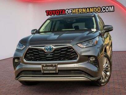 Used 2022 Toyota Highlander Platinum