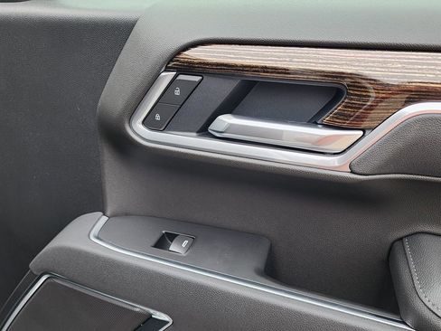 New 2026 GMC Sierra 1500 Elevation image 37
