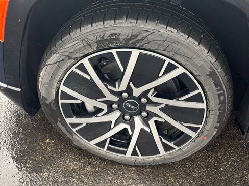 New 2025 Jeep Wagoneer S Limited image 26