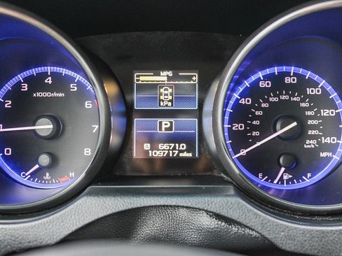 Used 2018 Subaru Outback 2.5i Premium image 24