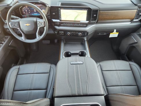 New 2026 Chevrolet Silverado 3500 High Country w/ High Country Premium Package image 27