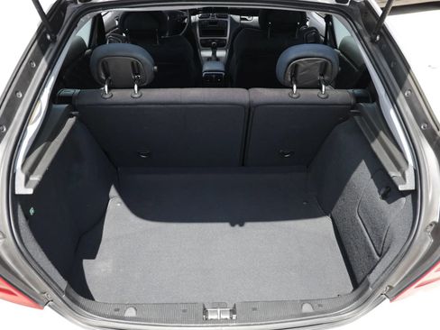 Used 2002 Mercedes-Benz C 230 Coupe image 16