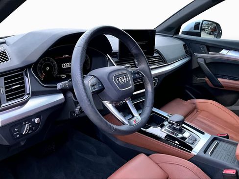 Certified 2024 Audi Q5 2.0T Prestige w/ Prestige Package AWD/4WD image 18