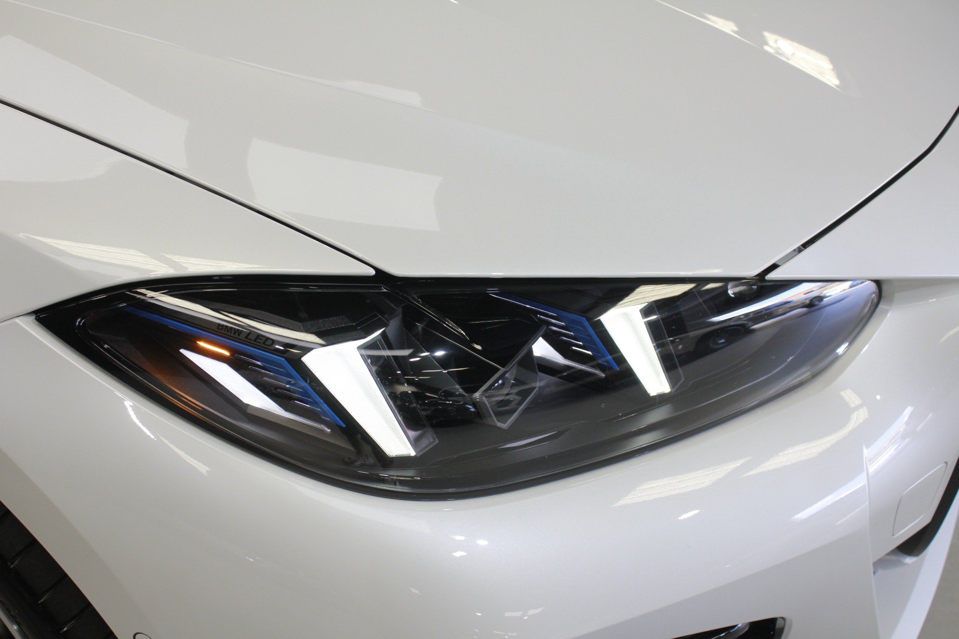 Used 2026 BMW M440i w/ Premium Package RWD image 10