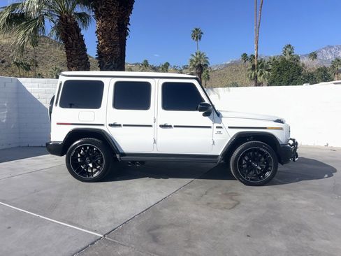 Used 2025 Mercedes-Benz G 63 AMG 4MATIC image 4