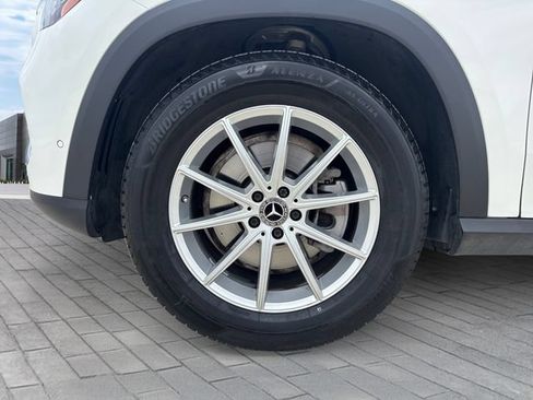 Used 2025 Mercedes-Benz GLE 350 4MATIC image 11