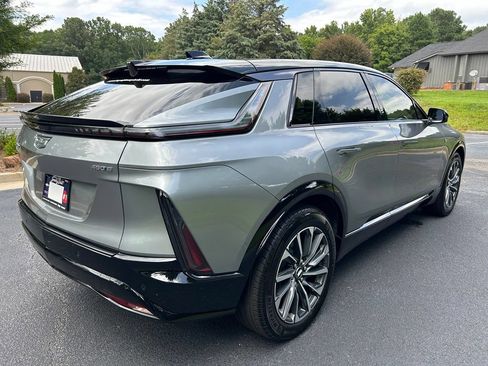 Used 2024 Cadillac Lyriq Sport RWD image 21
