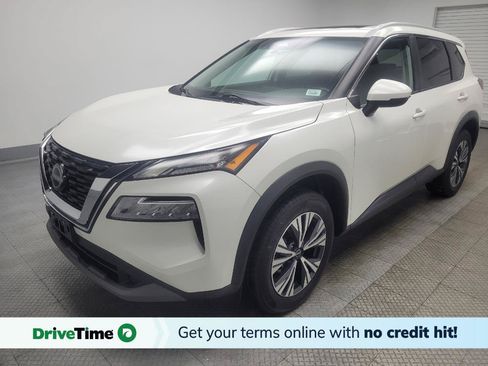 Used 2022 Nissan Rogue SV w/ SV Premium Package FWD image 1