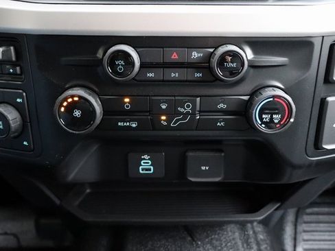 New 2026 Ford F250 XL w/ XL Off-Road Package image 9