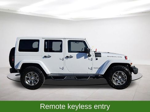 Used 2017 Jeep Wrangler Unlimited Rubicon w/ Connectivity Group image 8