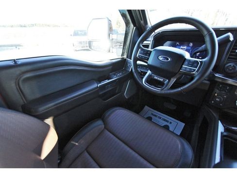 Used 2024 Ford F250 King Ranch image 10