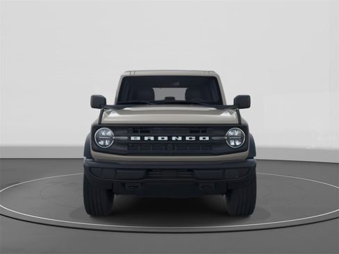 New 2025 Ford Bronco 4-Door image 6