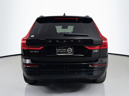 Certified 2023 Volvo XC60 B5 Core image 7