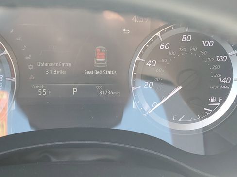 Used 2023 Toyota Highlander LE AWD/4WD image 26
