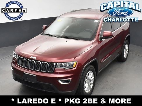 Used 2021 Jeep Grand Cherokee Laredo image 28