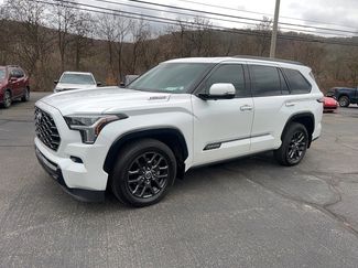 Used 2023 Toyota Sequoia Platinum video 4