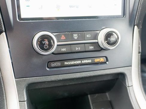 Used 2022 Ford Edge SEL AWD/4WD image 25