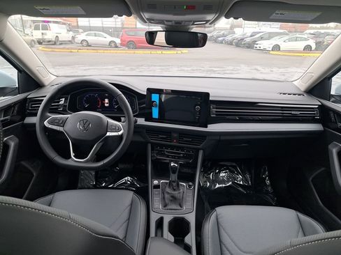 New 2026 Volkswagen Jetta SEL image 18