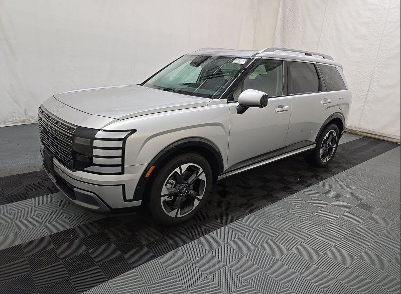 Certified 2026 Hyundai Palisade Limited AWD/4WD image 3