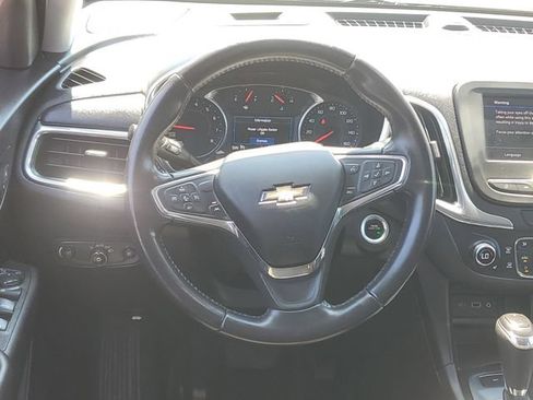 Used 2020 Chevrolet Equinox LT AWD/4WD image 12