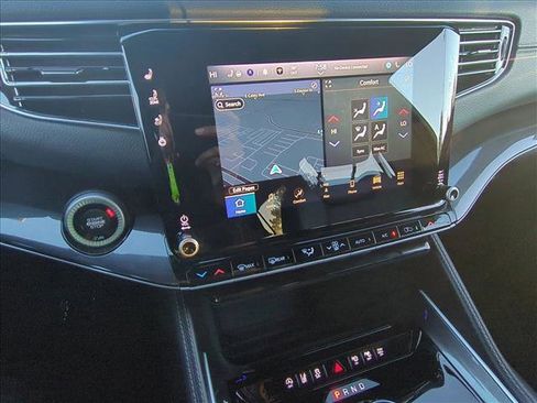 Used 2023 Jeep Wagoneer L 4WD w/ Convenience Group I image 11