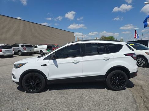 Used 2018 Ford Escape SE w/ SE Sport Appearance Package AWD/4WD image 8