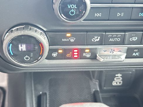 New 2026 Ford Bronco Badlands image 22