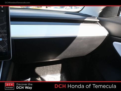 Used 2020 Tesla Model 3 Standard Range Plus image 14