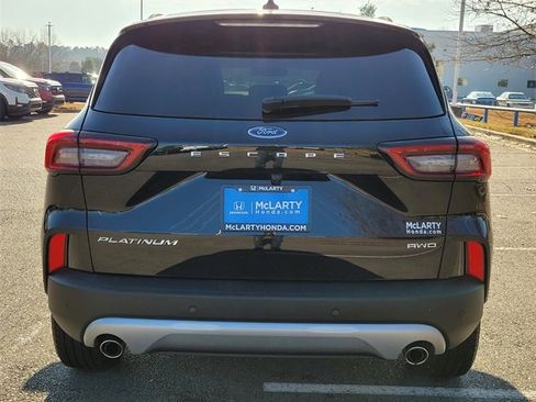 Used 2023 Ford Escape Platinum w/ Premium Technology Package image 6