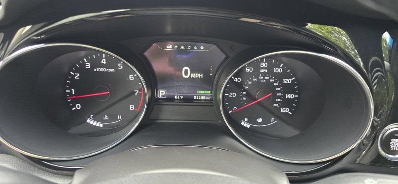 Used 2017 Kia Sedona SX FWD image 20