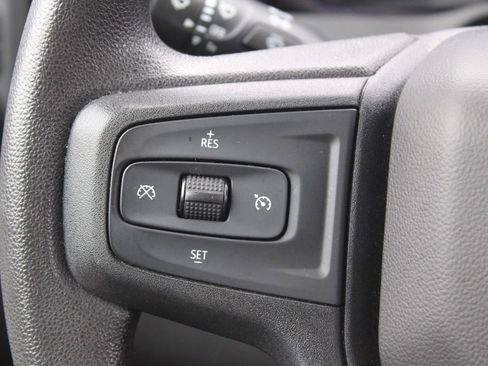 Used 2022 Chevrolet Silverado 2500 Custom w/ Custom Convenience Package image 28