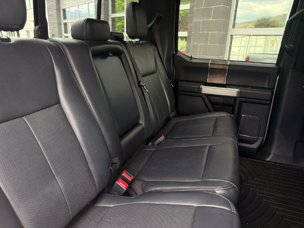 Used 2022 Ford F250 Lariat w/ Black Appearance Package AWD/4WD image 41