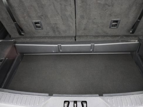 Used 2025 Ford Explorer ST-Line image 31