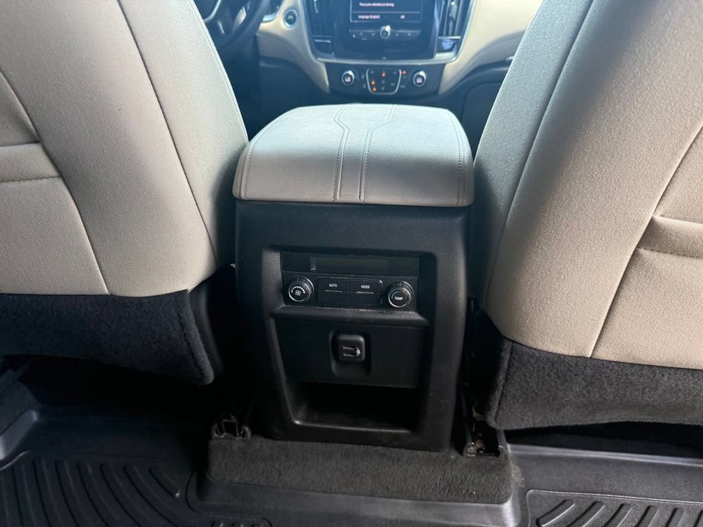 Used 2023 Chevrolet Traverse LS w/ Safety Package FWD image 16