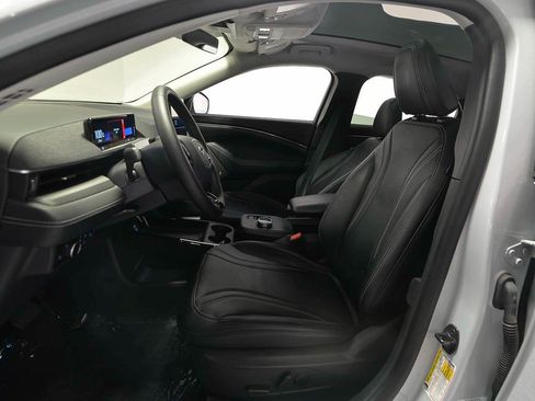 Used 2023 Ford Mustang Mach-E Premium RWD image 8