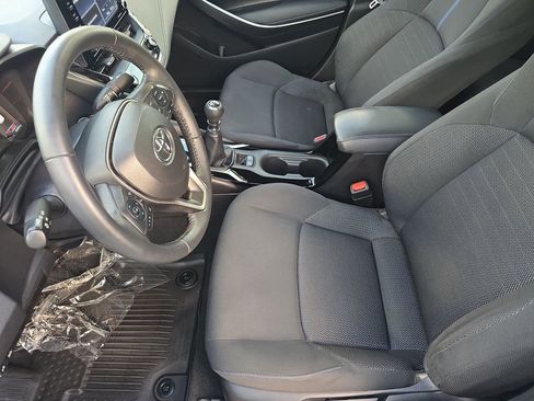 Used 2022 Toyota Corolla SE image 16