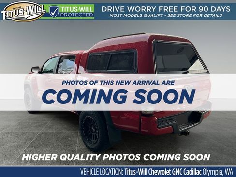 Used 2016 Toyota Tacoma TRD Off-Road w/ Premium & Technology Package image 3