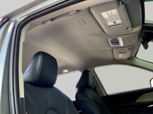 Used 2026 Toyota Grand Highlander AWD image 28