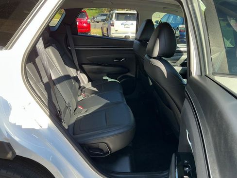 Used 2023 Hyundai Tucson Limited FWD image 10