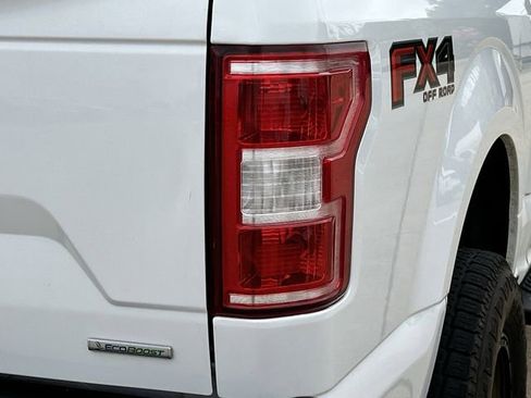 Used 2018 Ford F150 XLT w/ Equipment Group 302A Luxury AWD/4WD image 8