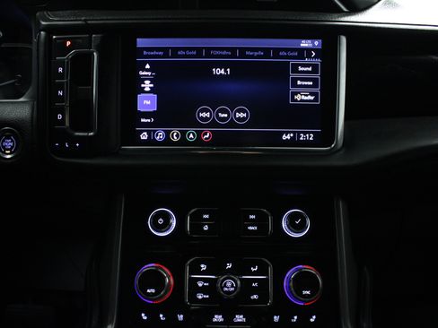 Used 2021 GMC Yukon XL Denali image 23