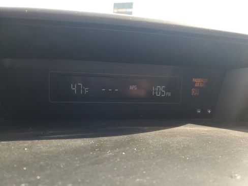 Used 2014 Subaru Crosstrek 2.0i Premium w/ Moonroof Package image 19